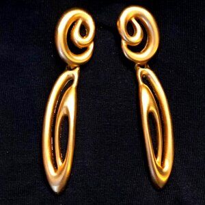 Vintage ANNE KLEIN Swirly Gold Metal Post Dangle Earrings